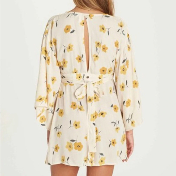 Billabong Relax On High Floral Wrap Mini Sundress XS - Picture 2 of 4